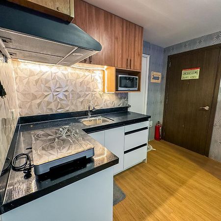 The Loop 2Br Fully Furnished Corner Unit W Balcony Daire Cagayan de Oro Dış mekan fotoğraf