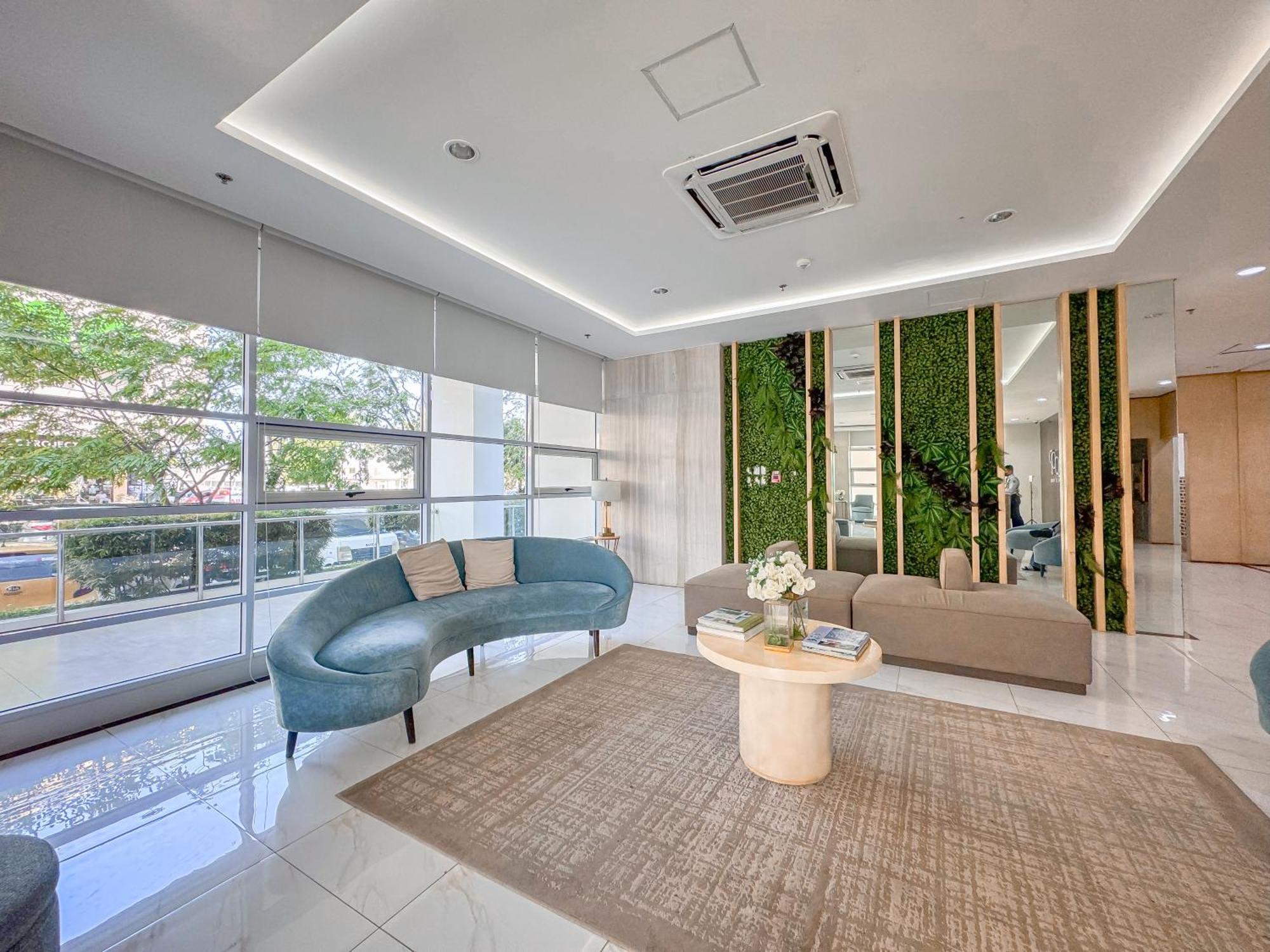 The Loop 2Br Fully Furnished Corner Unit W Balcony Daire Cagayan de Oro Dış mekan fotoğraf