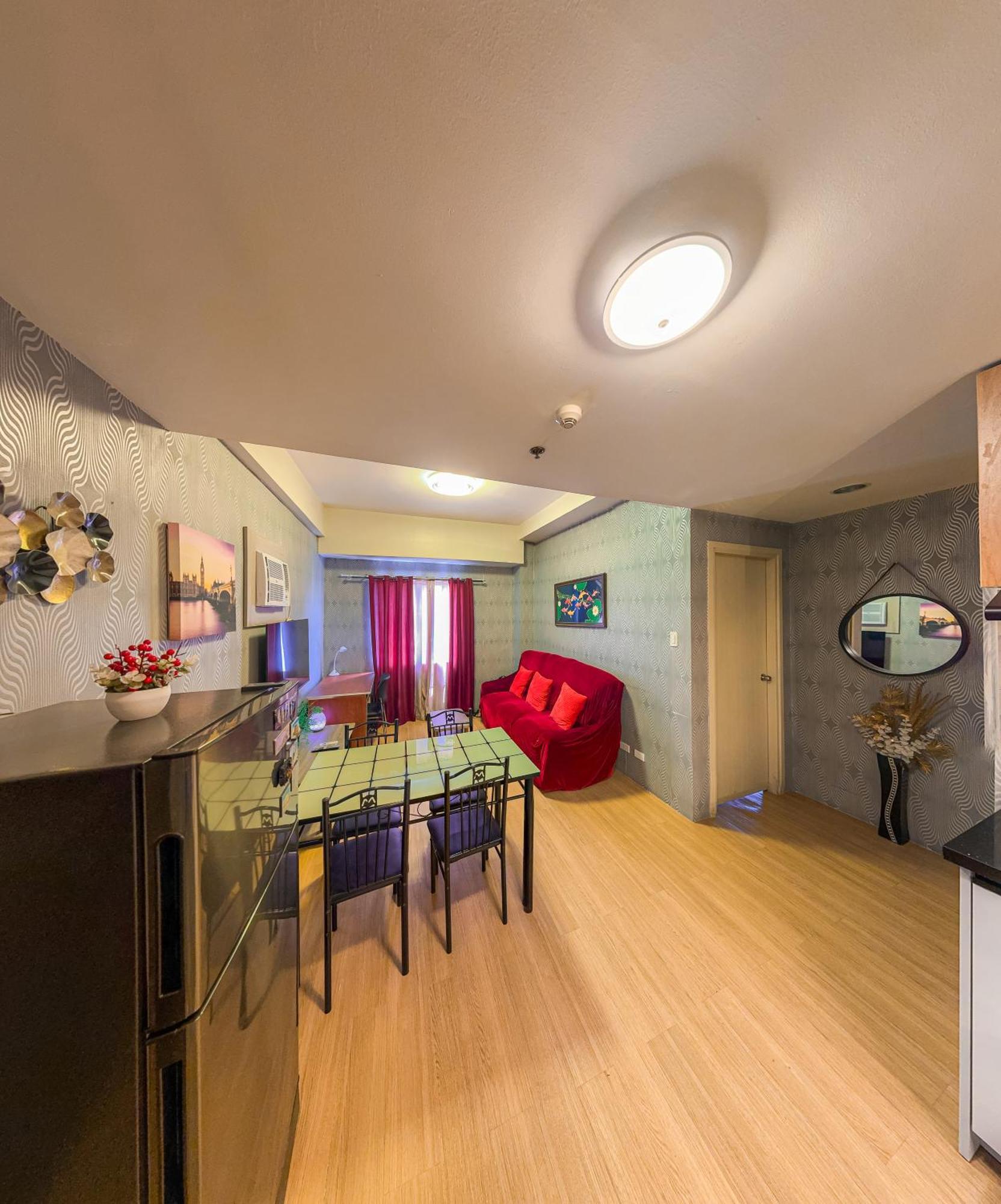 The Loop 2Br Fully Furnished Corner Unit W Balcony Daire Cagayan de Oro Dış mekan fotoğraf