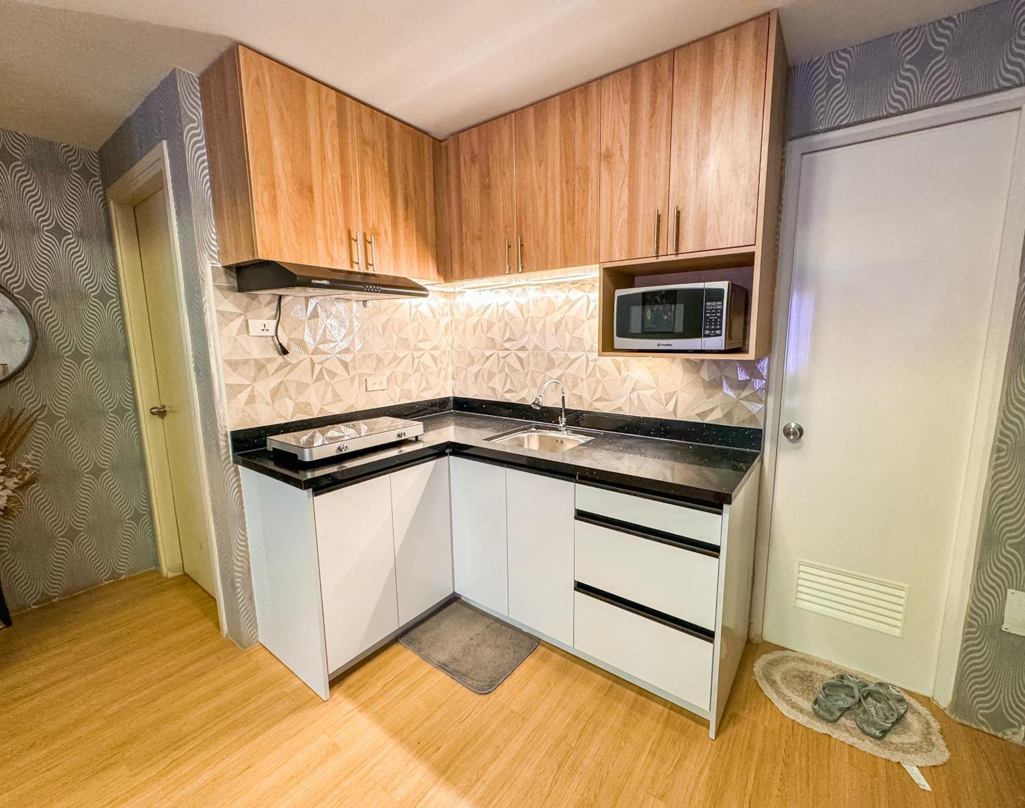 The Loop 2Br Fully Furnished Corner Unit W Balcony Daire Cagayan de Oro Dış mekan fotoğraf